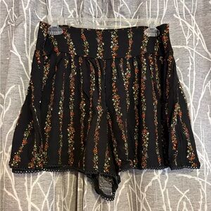 Free People Floral Black Women's Flowy Shorts size Large